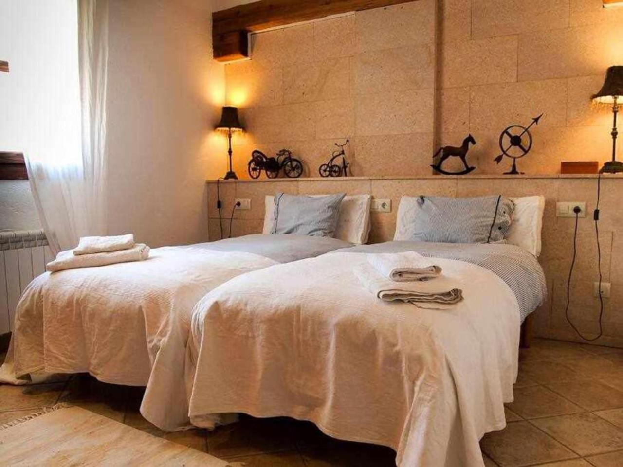 Ciclismo Y Golf Junto A La Playa Finca Son Sant Marti Gran Villa Muro Exterior foto
